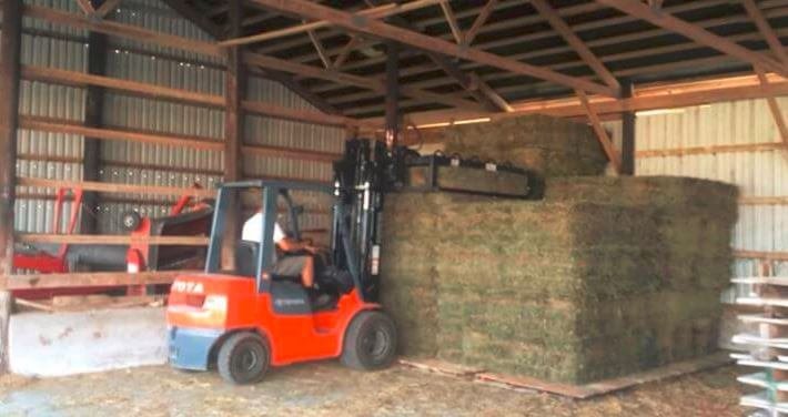 how do you store loose hay?
